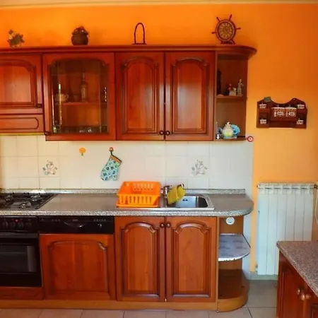 In Kampor Mit Gemauertem Grill By Interhome * Rab Town