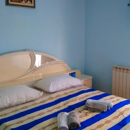 In Mit Gemauertem Grill By Interhome Apartament *