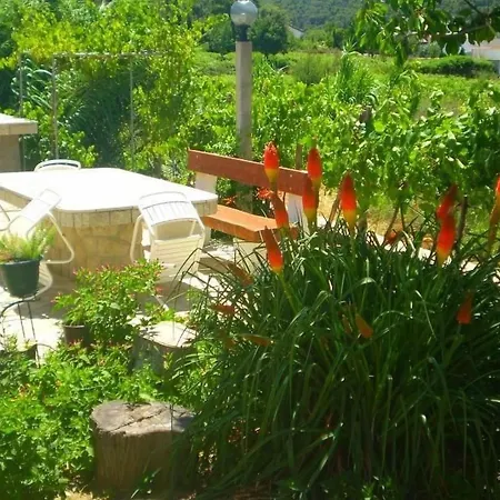 Apartament In Mit Gemauertem Grill By Interhome Rab Town