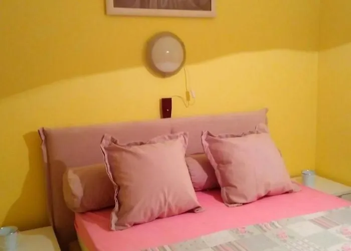 In Mit Gemauertem Grill By Interhome Rab Town